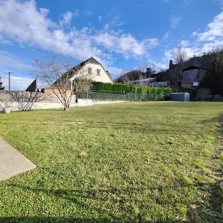 La Maison Des Rosiers 卢德