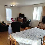Сasa de vacaciones La Maison Des Rosiers *