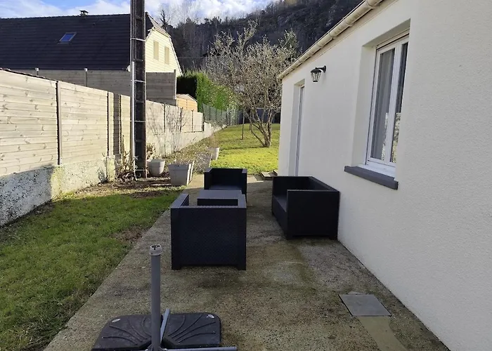 بيت للعطل La Maison Des Rosiers