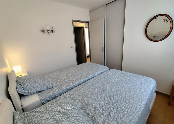 La Maison Des Rosiers لورد