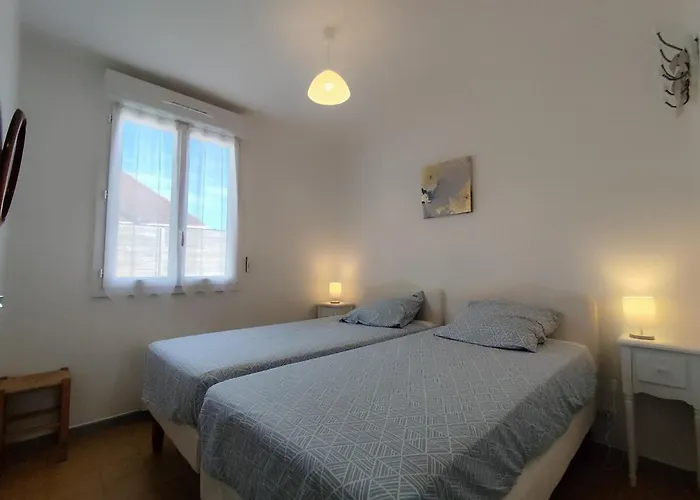 La Maison Des Rosiers * لورد