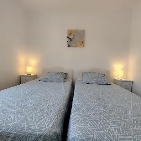 La Maison Des Rosiers Lourdes